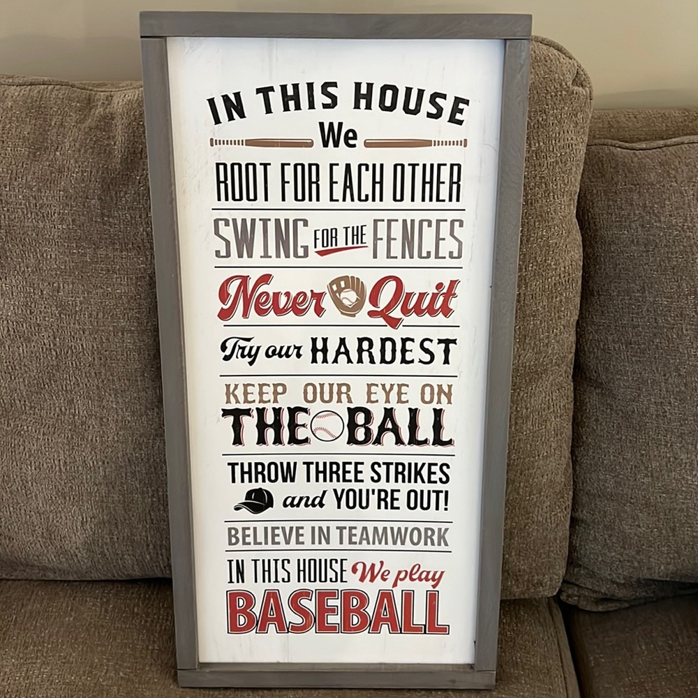 Baseball room decor